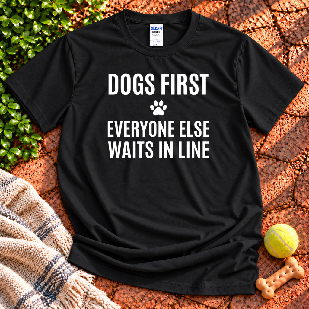 Dogs First dog graphic T-shirt in Black – Gildan 64000 | Wigglebumms